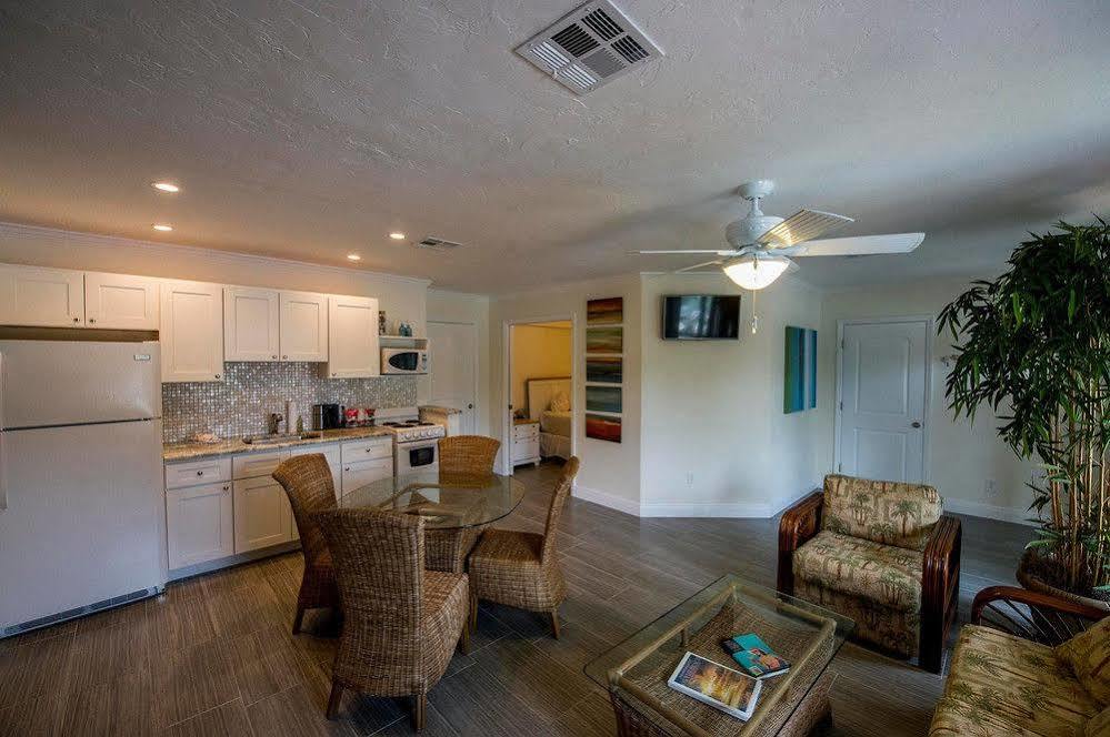 Siesta Key Beachside Villas Sarasota Exterior photo